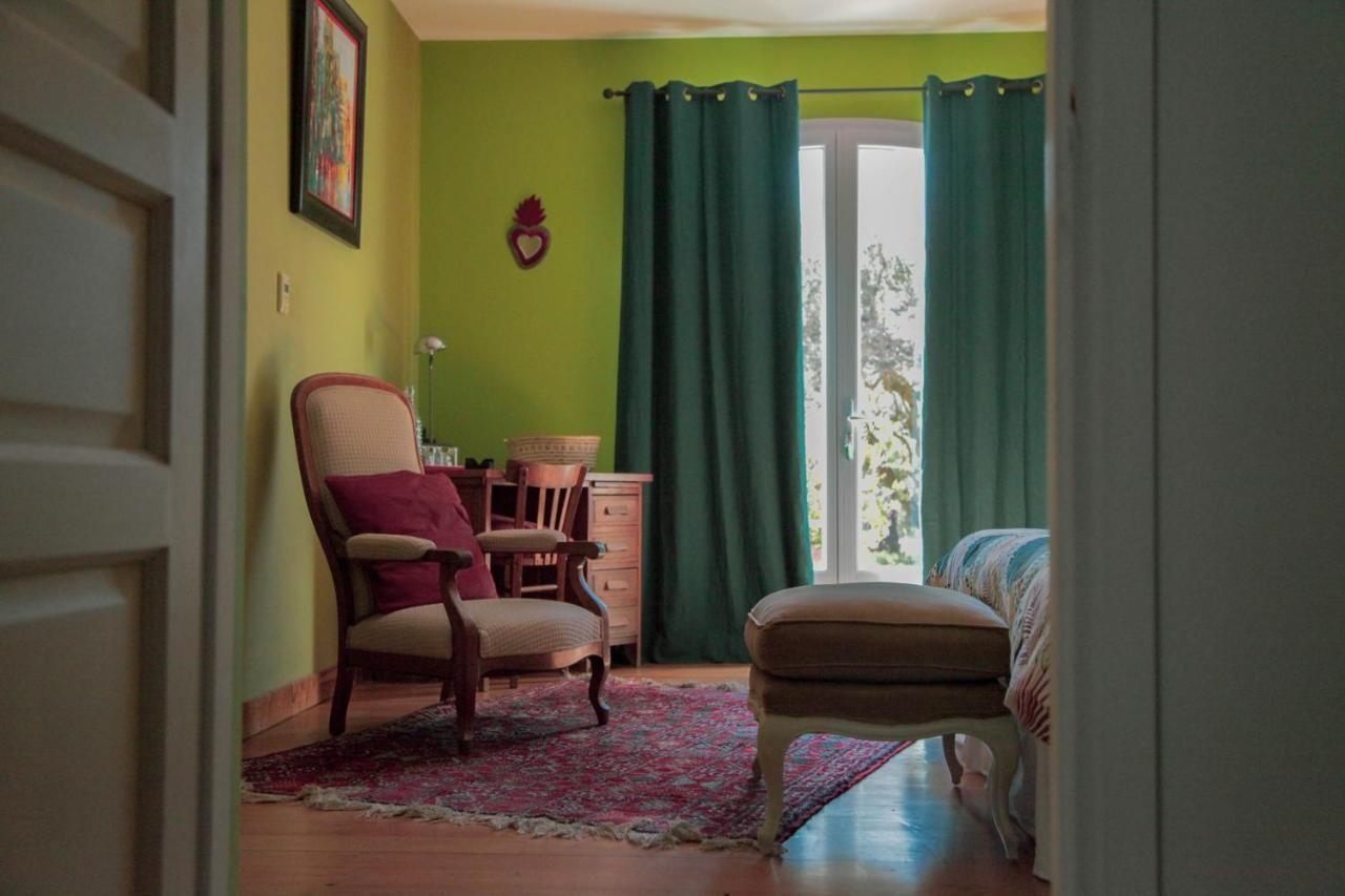 Mas Des Oursons - Chambres D'Hotes อาร์ลส์ ภายนอก รูปภาพ